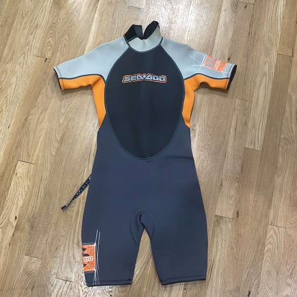 NWT Sea-doo Wetsuit - Picture 4 of 4